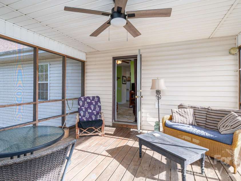 702 Saddlebrook Lane, Cherryville, NC 28021.  MLS# CAR4373701, YatesRealty ID 20966. Screened Porch