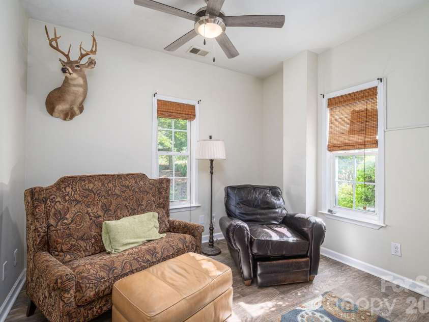 702 Saddlebrook Lane, Cherryville, NC 28021.  MLS# CAR4373701, YatesRealty ID 20966. Sitting Room