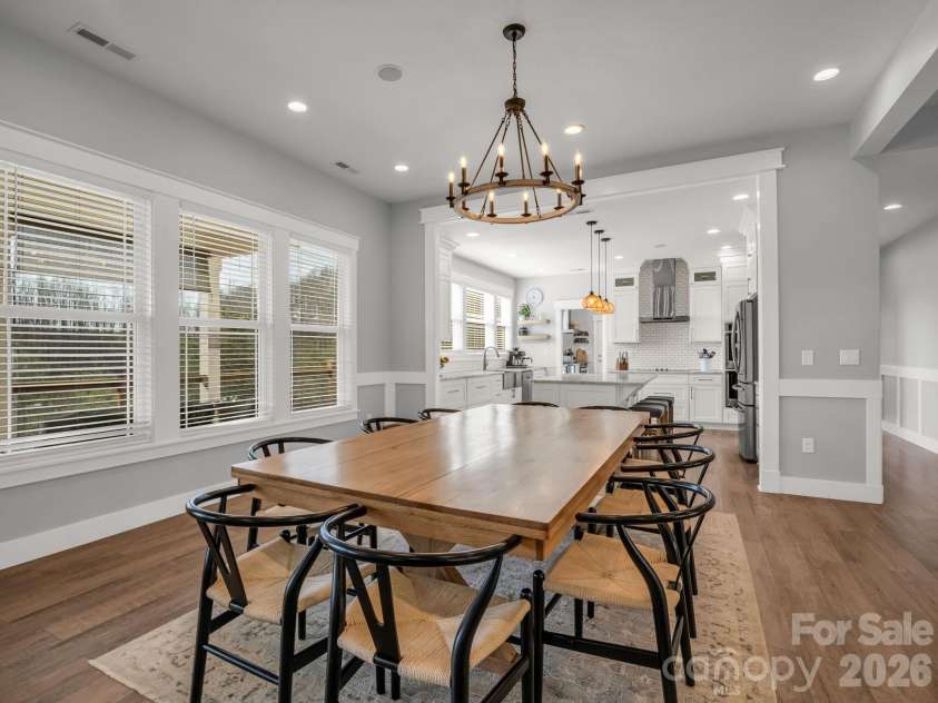 24 Chapel Hill Lane, Leicester, NC 28748.  MLS# CAR4354075, YatesRealty ID 20967. Dining