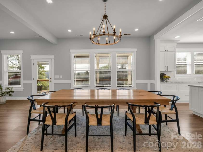 24 Chapel Hill Lane, Leicester, NC 28748.  MLS# CAR4354075, YatesRealty ID 20967. Dining