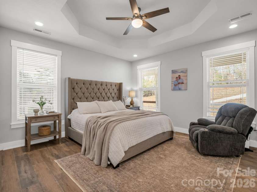 24 Chapel Hill Lane, Leicester, NC 28748.  MLS# CAR4354075, YatesRealty ID 20967. Primary Bedroom