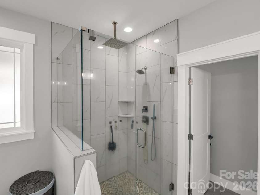 24 Chapel Hill Lane, Leicester, NC 28748.  MLS# CAR4354075, YatesRealty ID 20967. Tiled Shower