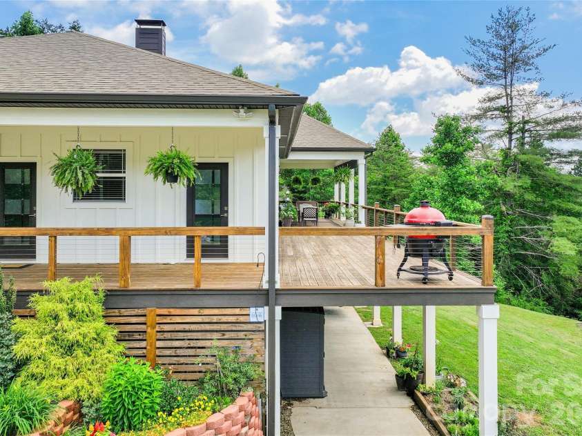24 Chapel Hill Lane, Leicester, NC 28748.  MLS# CAR4354075, YatesRealty ID 20967. Wrap Around Decks & Porches
