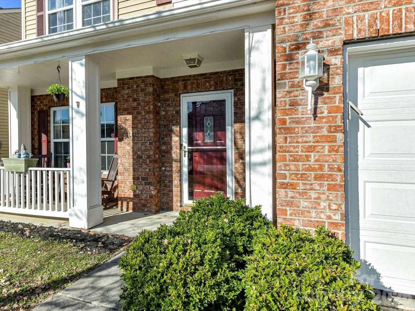 2122 Durand Road, Fort Mill, SC 29715.  MLS# CAR4345667, YatesRealty ID 2097. 