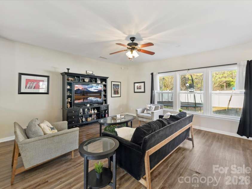 2122 Durand Road, Fort Mill, SC 29715.  MLS# CAR4345667, YatesRealty ID 2097. 