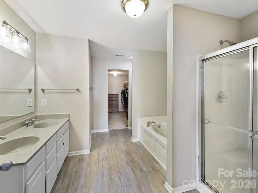 2122 Durand Road, Fort Mill, SC 29715.  MLS# CAR4345667, YatesRealty ID 2097. 