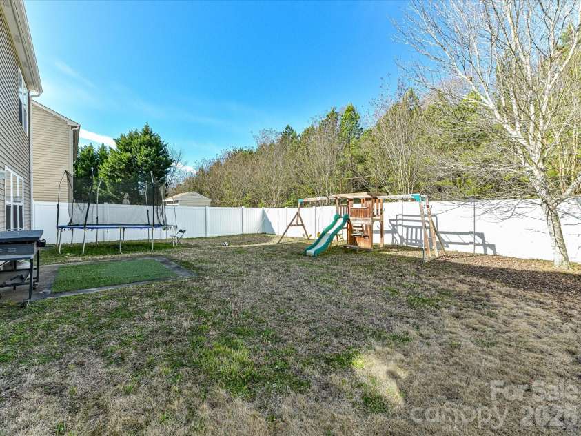2122 Durand Road, Fort Mill, SC 29715.  MLS# CAR4345667, YatesRealty ID 2097. 