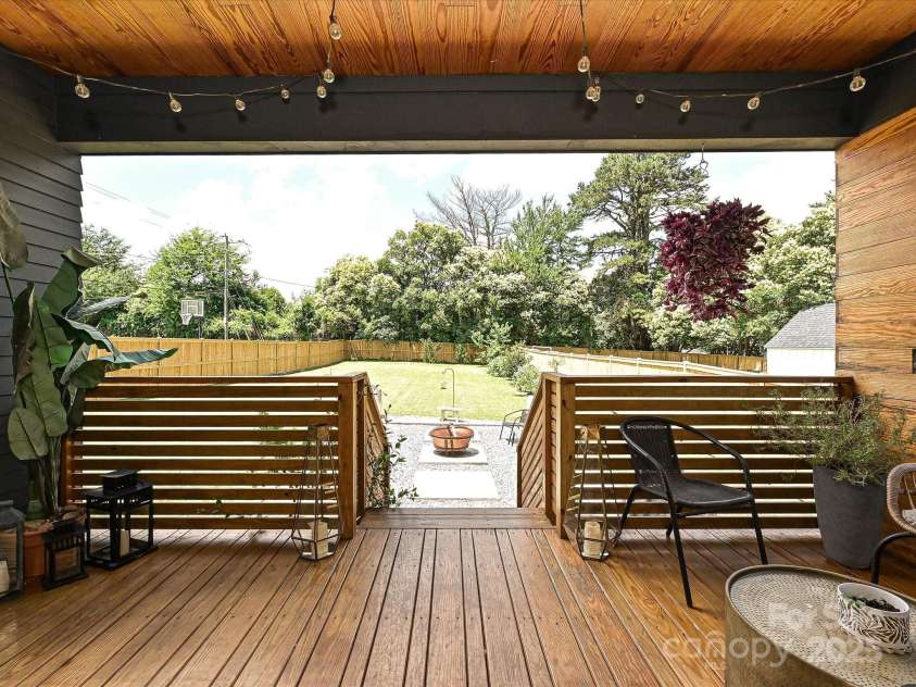 2553 Elkwood Circle, Charlotte, NC 28205.  MLS# CAR4272669, YatesRealty ID 20971. Covered Rear Porch
