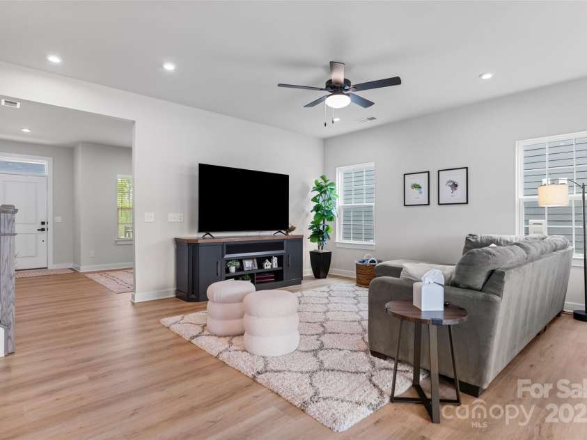 4026 Mancini Road, Spartanburg, SC 29307.  MLS# CAR4310756, YatesRealty ID 20972. 