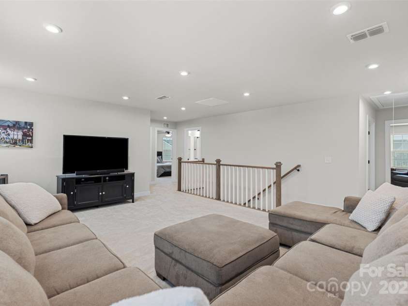 4026 Mancini Road, Spartanburg, SC 29307.  MLS# CAR4310756, YatesRealty ID 20972. 