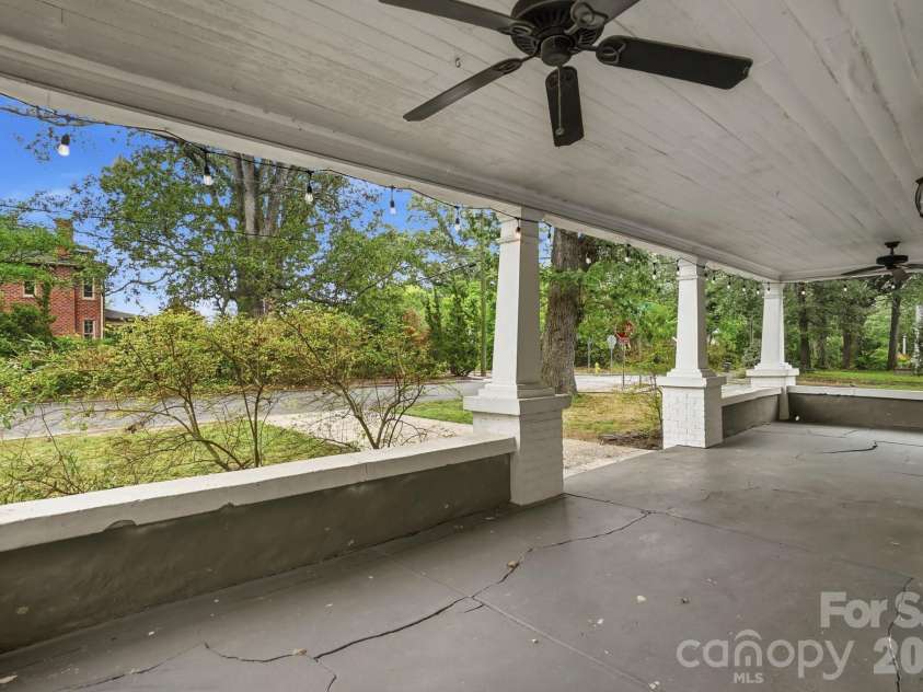 101 Crawford Street, Monroe, NC 28112.  MLS# CAR4364390, YatesRealty ID 20974. 