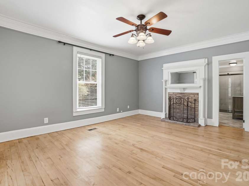101 Crawford Street, Monroe, NC 28112.  MLS# CAR4364390, YatesRealty ID 20974. 
