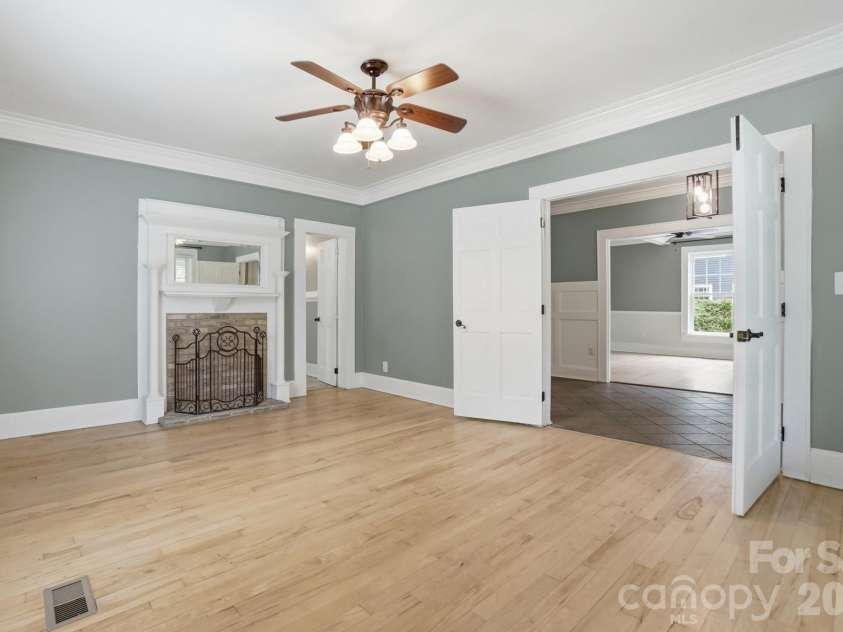 101 Crawford Street, Monroe, NC 28112.  MLS# CAR4364390, YatesRealty ID 20974. 