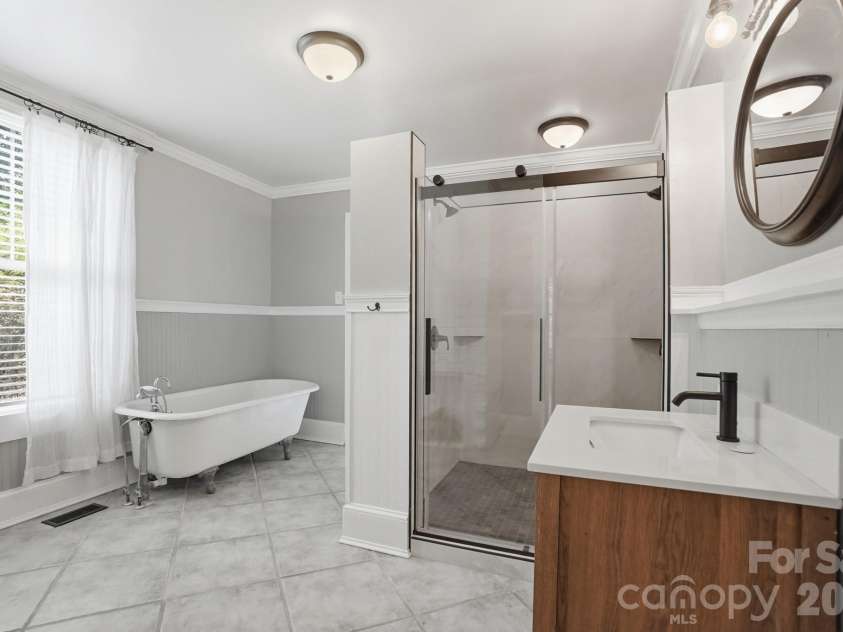 101 Crawford Street, Monroe, NC 28112.  MLS# CAR4364390, YatesRealty ID 20974. 