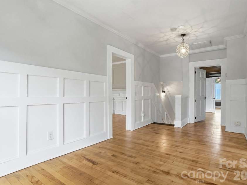 101 Crawford Street, Monroe, NC 28112.  MLS# CAR4364390, YatesRealty ID 20974. 