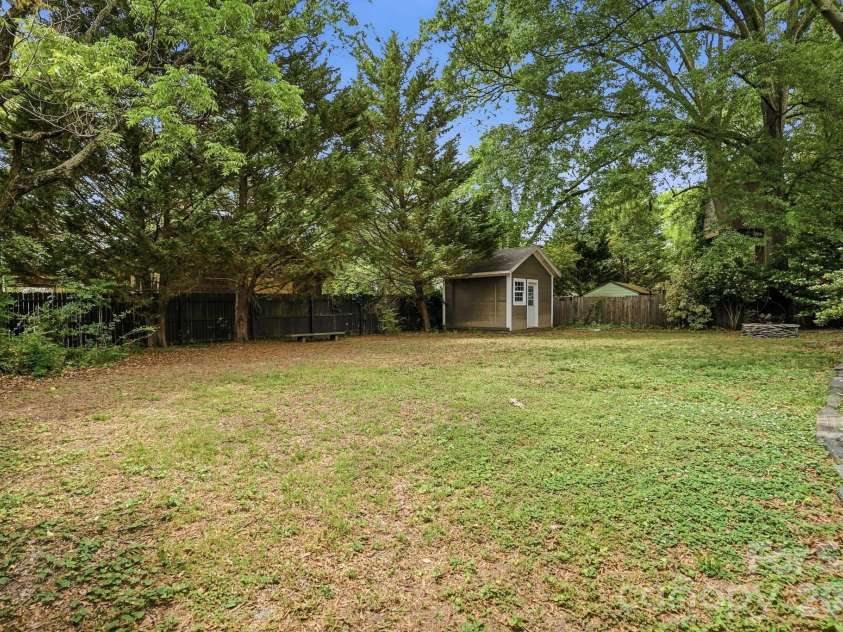 101 Crawford Street, Monroe, NC 28112.  MLS# CAR4364390, YatesRealty ID 20974. 
