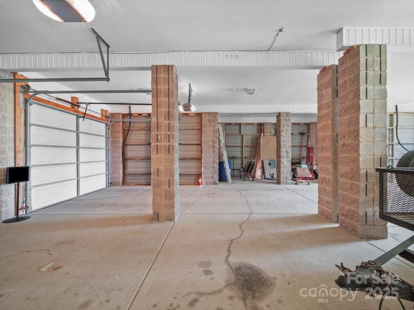 2051 Great North Road, Winnsboro, SC 29180.  MLS# CAR4296420, YatesRealty ID 20974. 