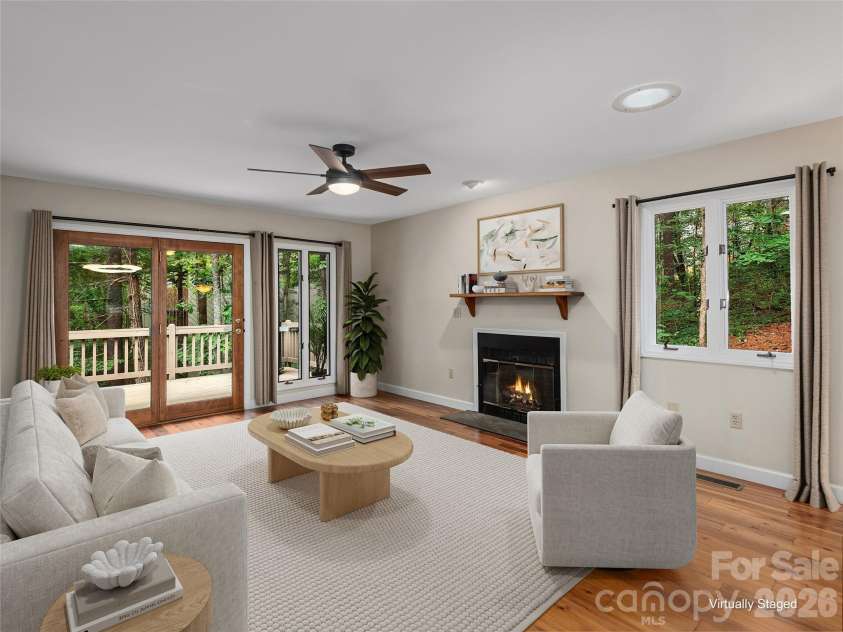 23 Cedarwood Trail, Asheville, NC 28803.  MLS# CAR4396022, YatesRealty ID 20975. 