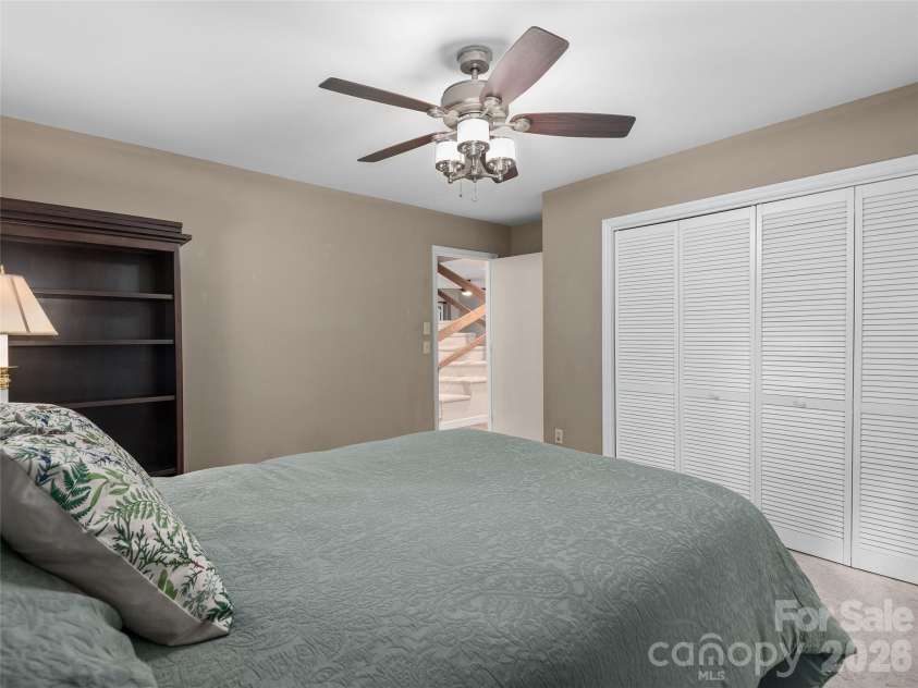 23 Cedarwood Trail, Asheville, NC 28803.  MLS# CAR4396022, YatesRealty ID 20975. 