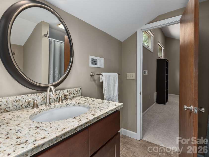 23 Cedarwood Trail, Asheville, NC 28803.  MLS# CAR4396022, YatesRealty ID 20975. 