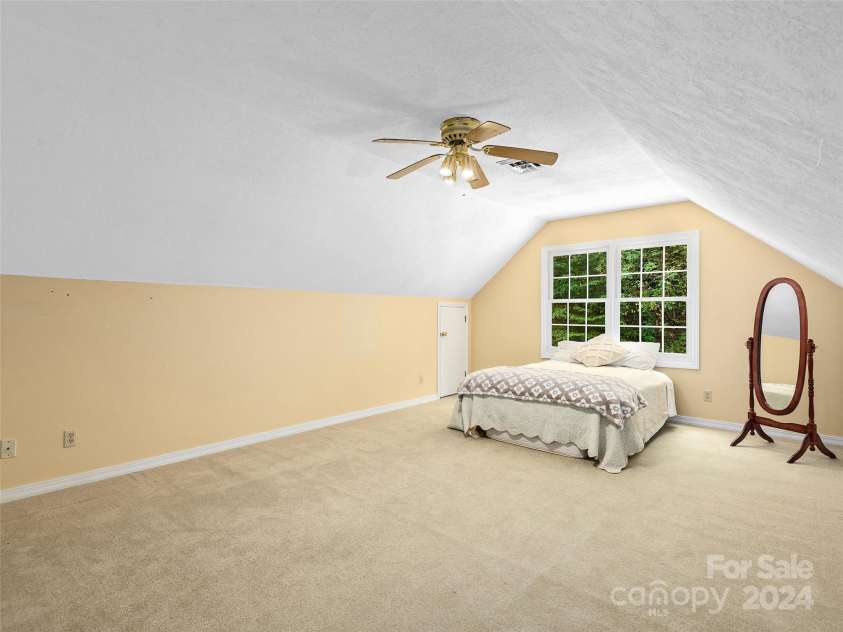 29 Tillman Road, Lake Junaluska, NC 28745.  MLS# CAR4178685, YatesRealty ID 20975. 