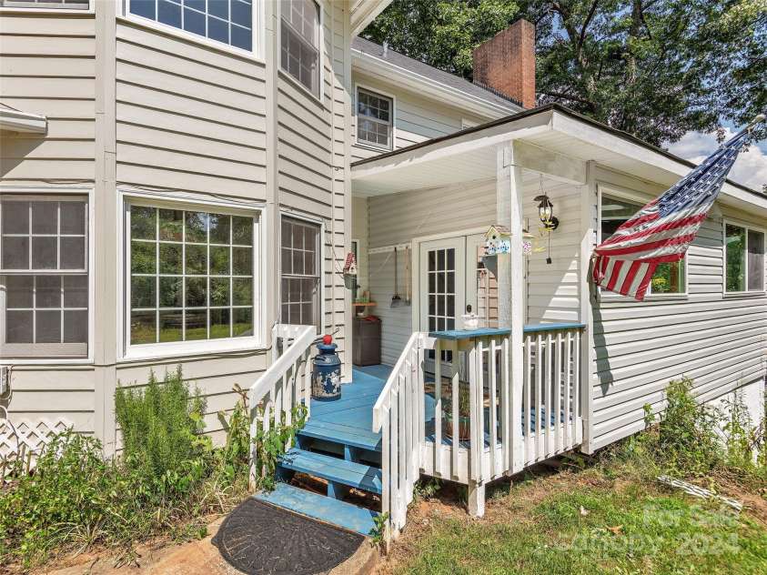 29 Tillman Road, Lake Junaluska, NC 28745.  MLS# CAR4178685, YatesRealty ID 20975. 