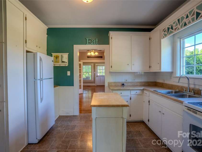 312 Gold Hill Avenue, Rockwell, NC 28138.  MLS# CAR4234746, YatesRealty ID 20977. 