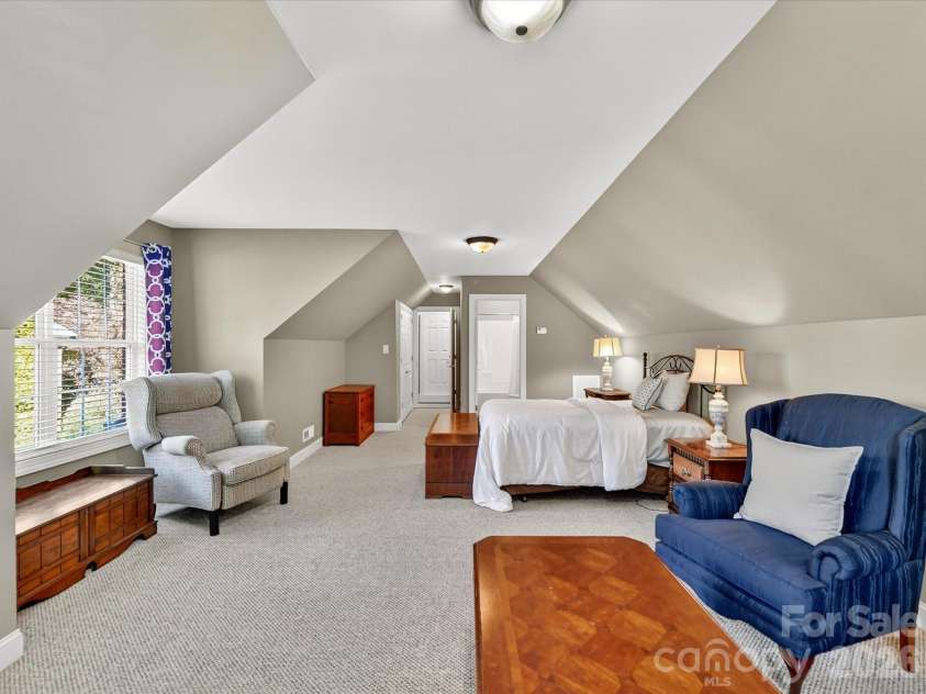 3515 Savannah Way, Monroe, NC 28110.  MLS# CAR4313596, YatesRealty ID 20977. Bonus / Flex Space w/Closet and Full Bathroom