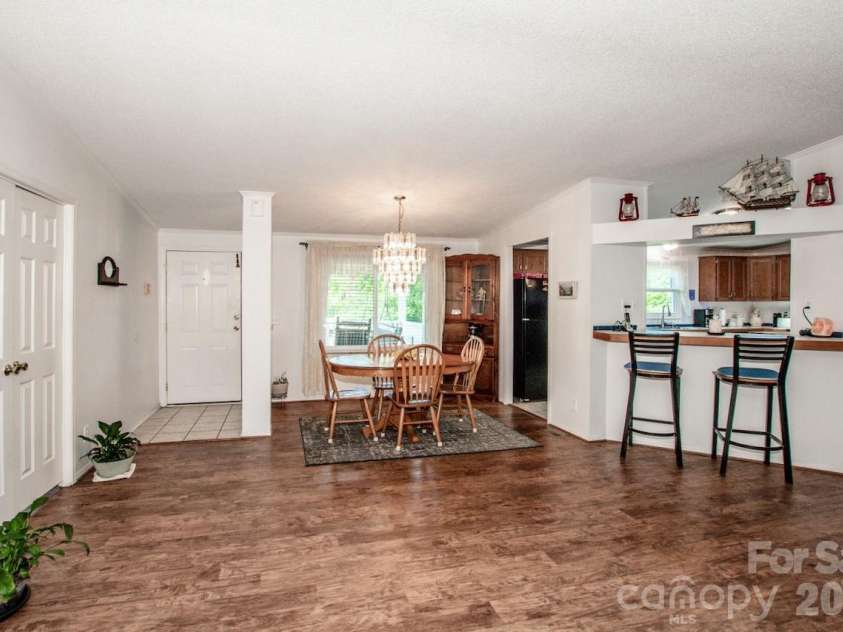 525 Mountain Meadows Drive, Bessemer City, NC 28016.  MLS# CAR4371411, YatesRealty ID 20978. 