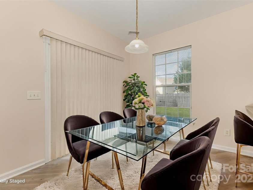 5307 Ayers Orchard Way, Charlotte, NC 28227.  MLS# CAR4271664, YatesRealty ID 20978. 