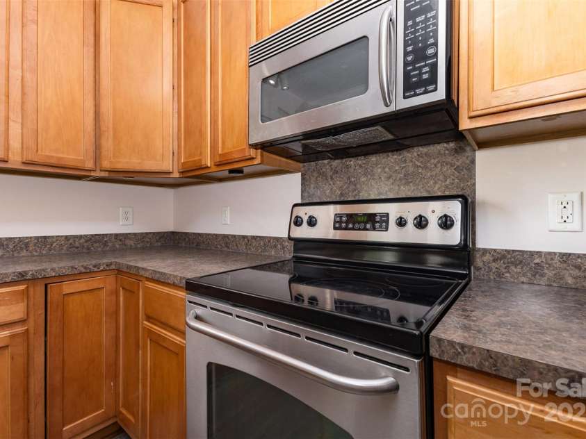 5307 Ayers Orchard Way, Charlotte, NC 28227.  MLS# CAR4271664, YatesRealty ID 20978. 