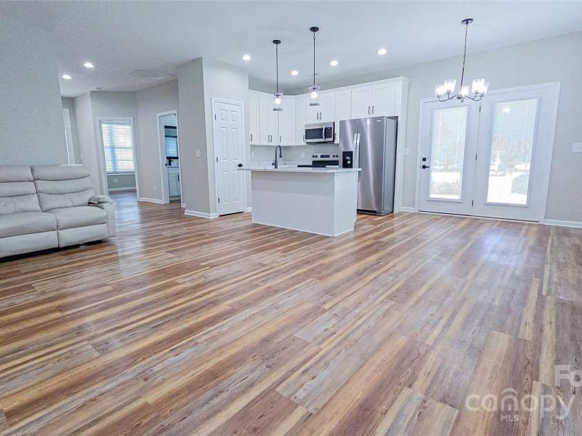 196 Eagles Landing, Morganton, NC 28655.  MLS# CAR4256981, YatesRealty ID 20979. 