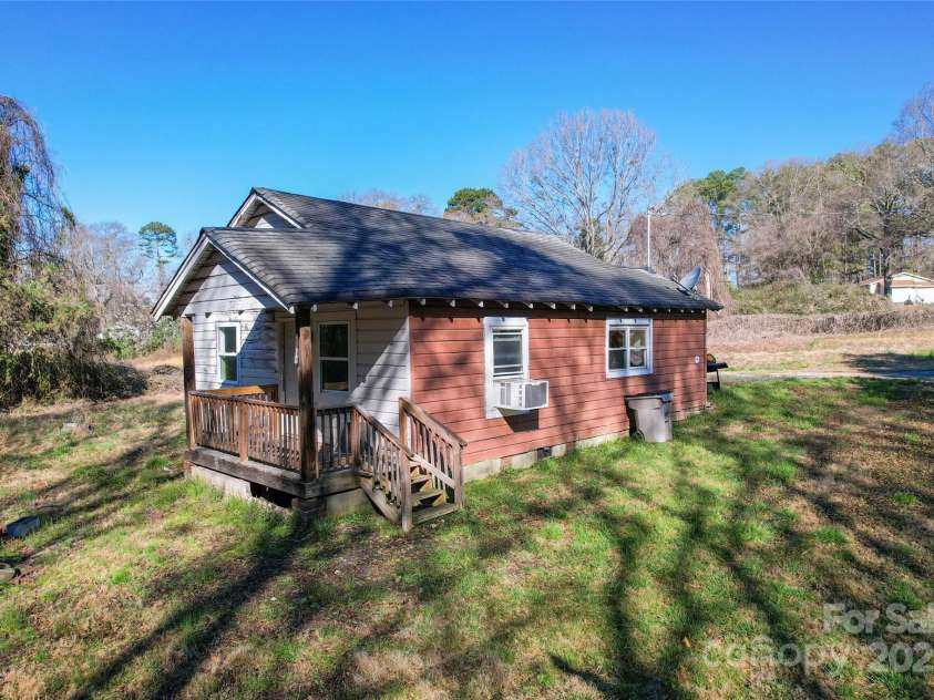 1900,1876,1902,1908,1917, Florida Street, Gastonia, NC 28052.  MLS# CAR4233526, YatesRealty ID 2098. 1921 Florida Street