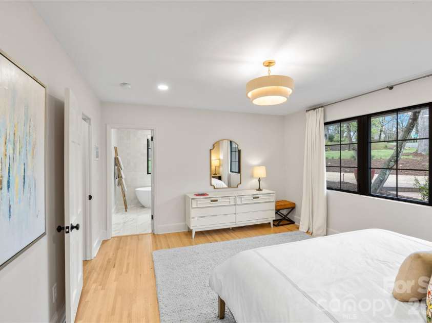 301 Whitestone Road, Charlotte, NC 28270.  MLS# CAR4353273, YatesRealty ID 20980. 