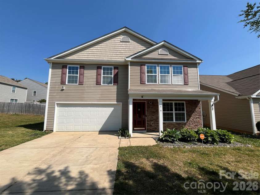 1818 Greenbrook Trail, Dallas, NC 28034.  MLS# CAR4374502, YatesRealty ID 20981. 
