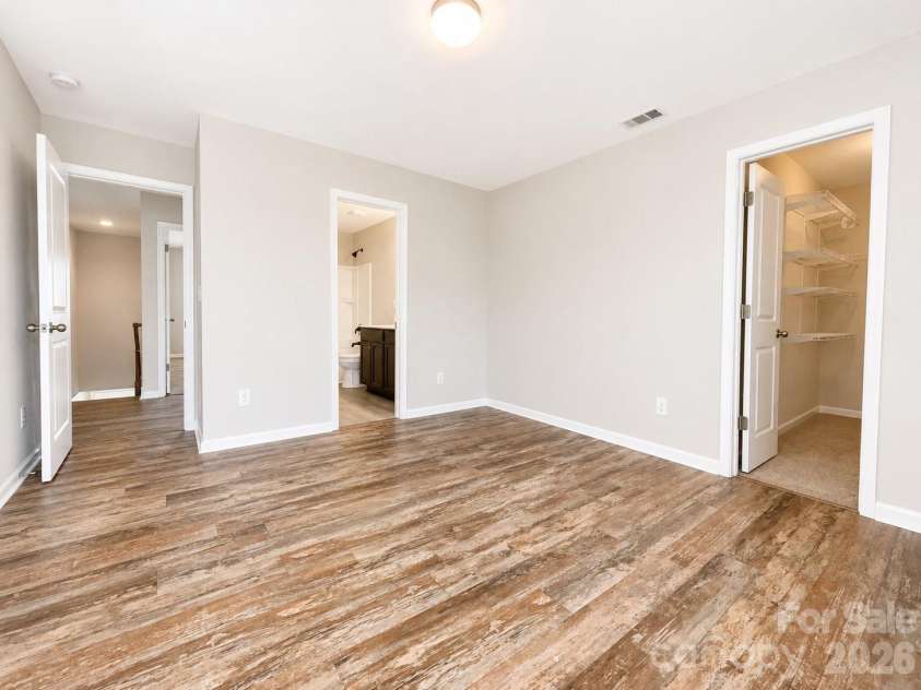 1818 Greenbrook Trail, Dallas, NC 28034.  MLS# CAR4374502, YatesRealty ID 20981. 