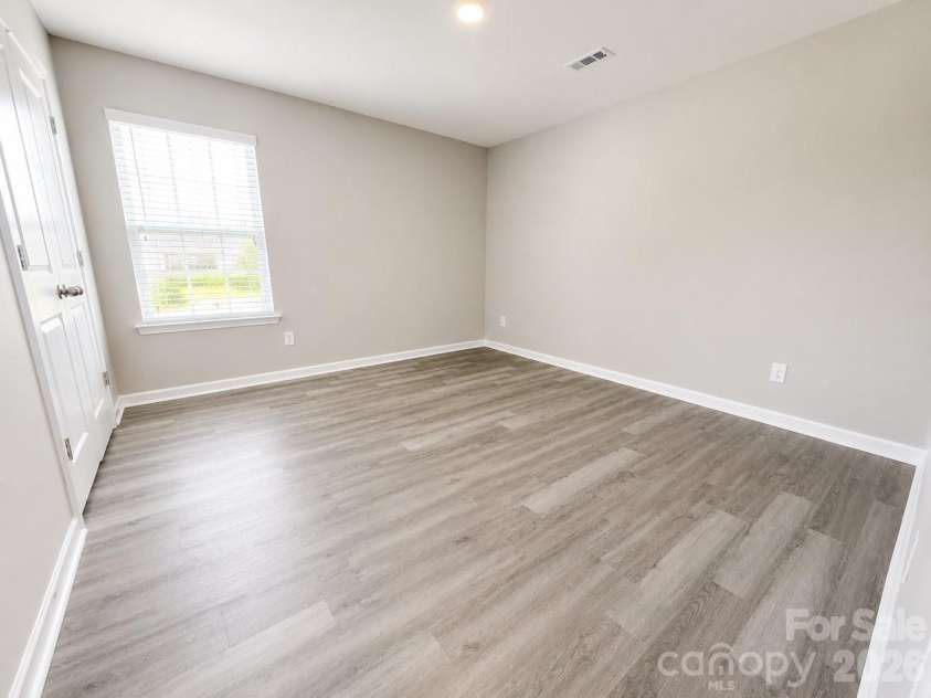 1818 Greenbrook Trail, Dallas, NC 28034.  MLS# CAR4374502, YatesRealty ID 20981. 