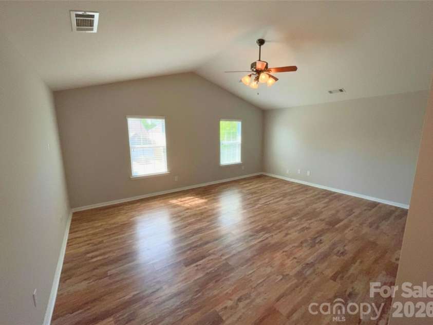 1818 Greenbrook Trail, Dallas, NC 28034.  MLS# CAR4374502, YatesRealty ID 20981. 