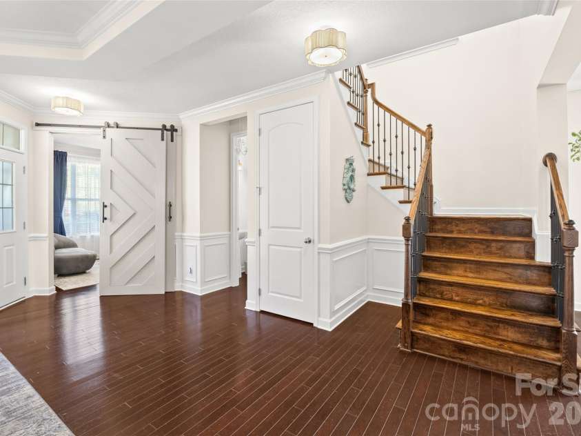2240 Creek View Court, Fort Mill, SC 29707.  MLS# CAR4378401, YatesRealty ID 20982. 