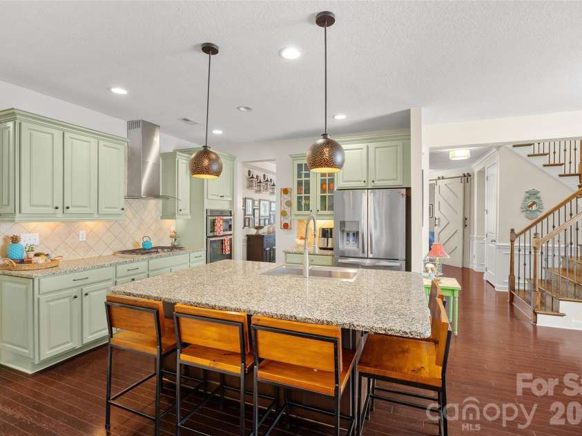 2240 Creek View Court, Fort Mill, SC 29707.  MLS# CAR4378401, YatesRealty ID 20982. 