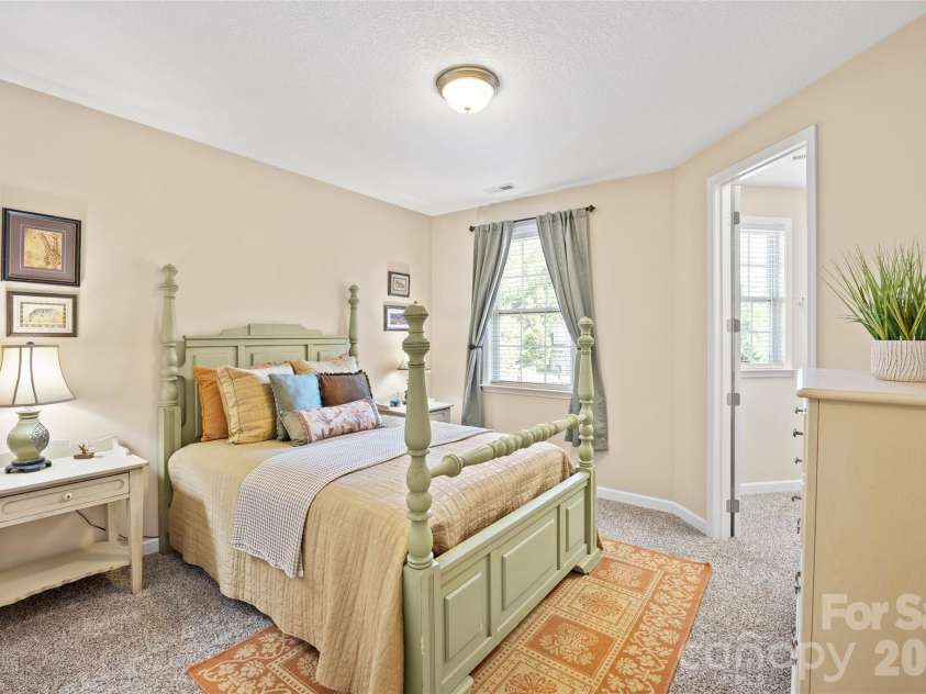 2240 Creek View Court, Fort Mill, SC 29707.  MLS# CAR4378401, YatesRealty ID 20982. 