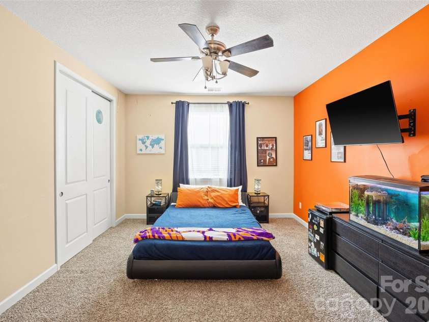 2240 Creek View Court, Fort Mill, SC 29707.  MLS# CAR4378401, YatesRealty ID 20982. 
