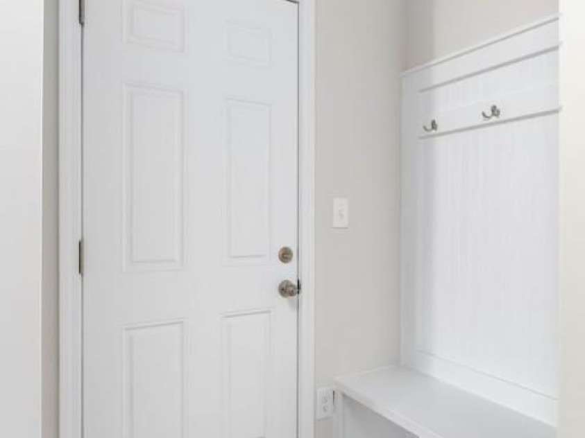 502 Mt. Mitchell Avenue, Gastonia, NC 28052.  MLS# CAR4263607, YatesRealty ID 20982. Hawthorn Drop Zone