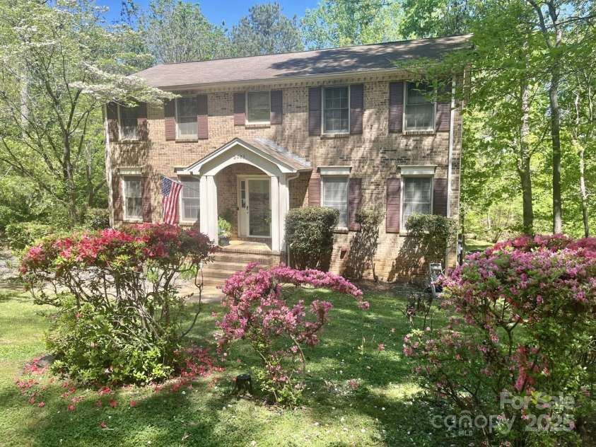 3063 Wimbledon Lane, Rock Hill, SC 29732.  MLS# CAR4245078, YatesRealty ID 20983. 