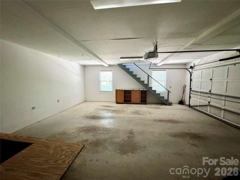 500 Woodend Drive, Concord, NC 28025.  MLS# CAR4379835, YatesRealty ID 20985. Garage