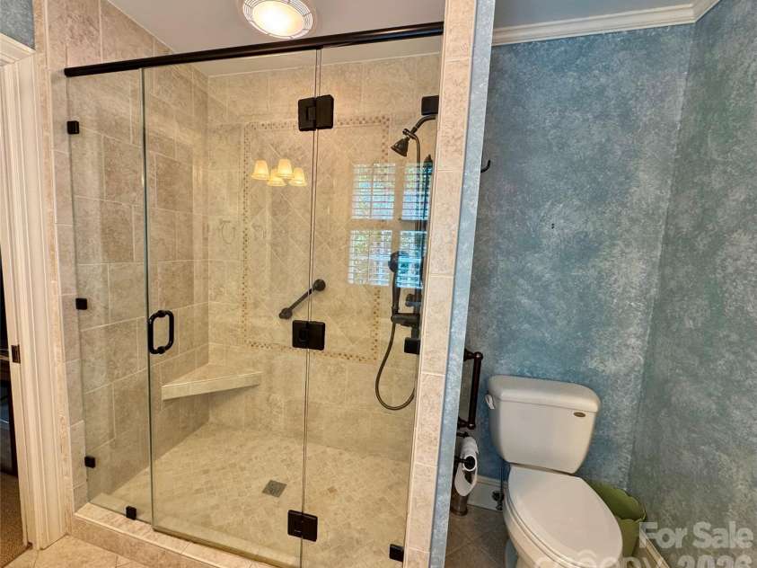 500 Woodend Drive, Concord, NC 28025.  MLS# CAR4379835, YatesRealty ID 20985. Primary Bathroom