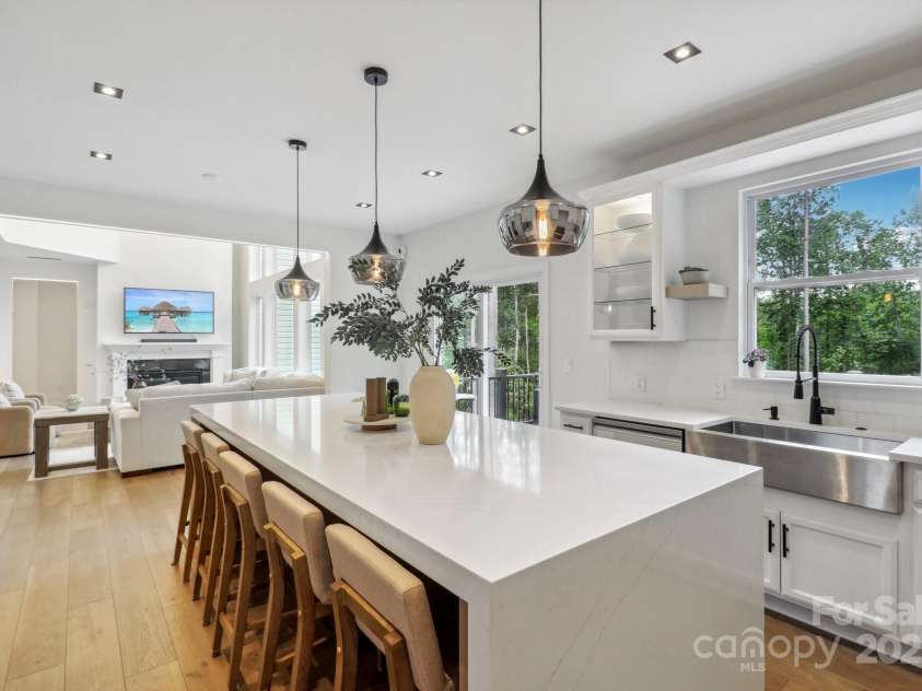 545 Morrison Farm Road, Troutman, NC 28166.  MLS# CAR4314529, YatesRealty ID 20985. Plenty of seating for family and friends