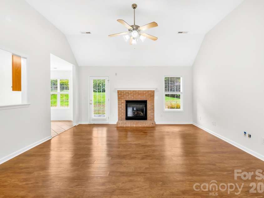 328 River Birch Circle, Mooresville, NC 28115.  MLS# CAR4377888, YatesRealty ID 20986. 