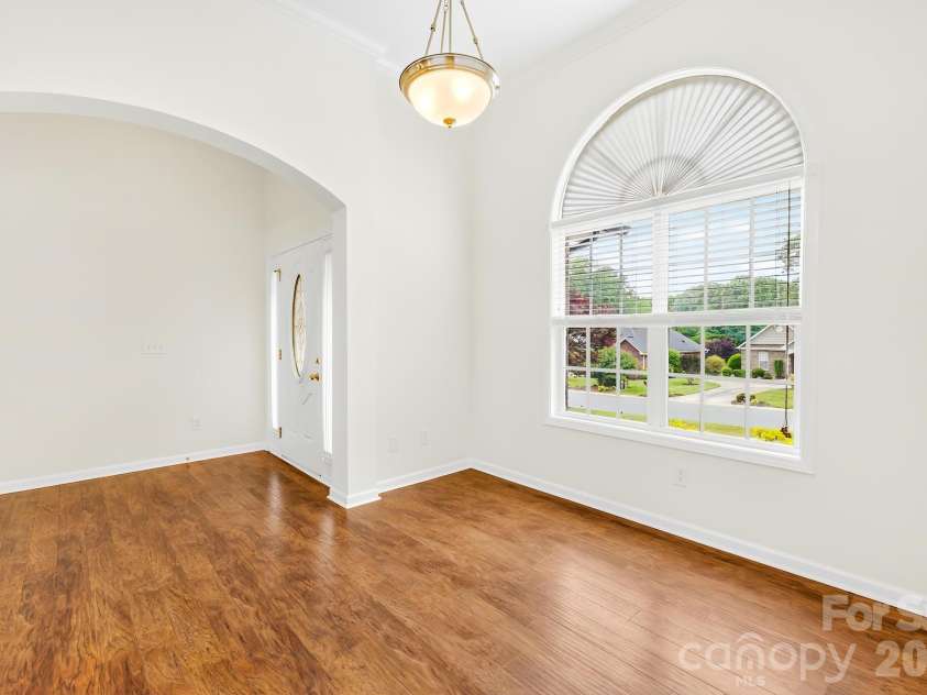 328 River Birch Circle, Mooresville, NC 28115.  MLS# CAR4377888, YatesRealty ID 20986. 