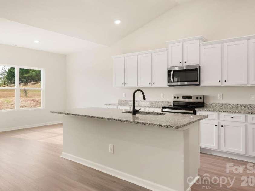 3322 Yorkshire Drive, Gastonia, NC 28052.  MLS# CAR4348941, YatesRealty ID 20988. 